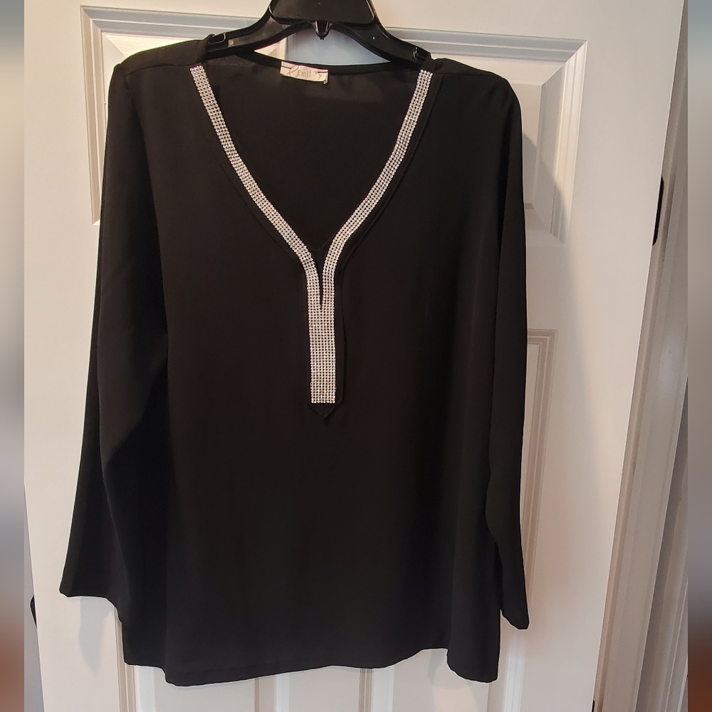 Black Top with Silver Accents